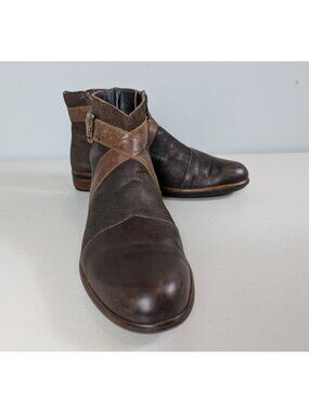 Naot Brown Leather Ankle Boots with Buckle & Side Zipper Closure women's size 7